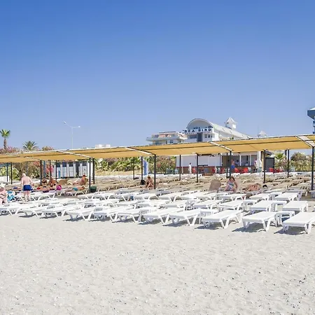 Szálloda Grand Kolibri Prestige