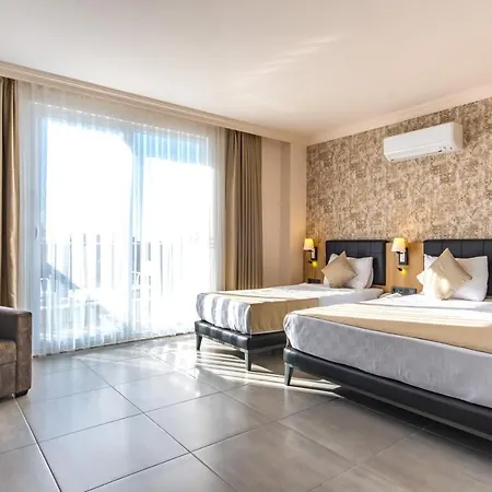 Grand Kolibri Prestige Hotel